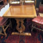 165 1184 DINING ROOM SET